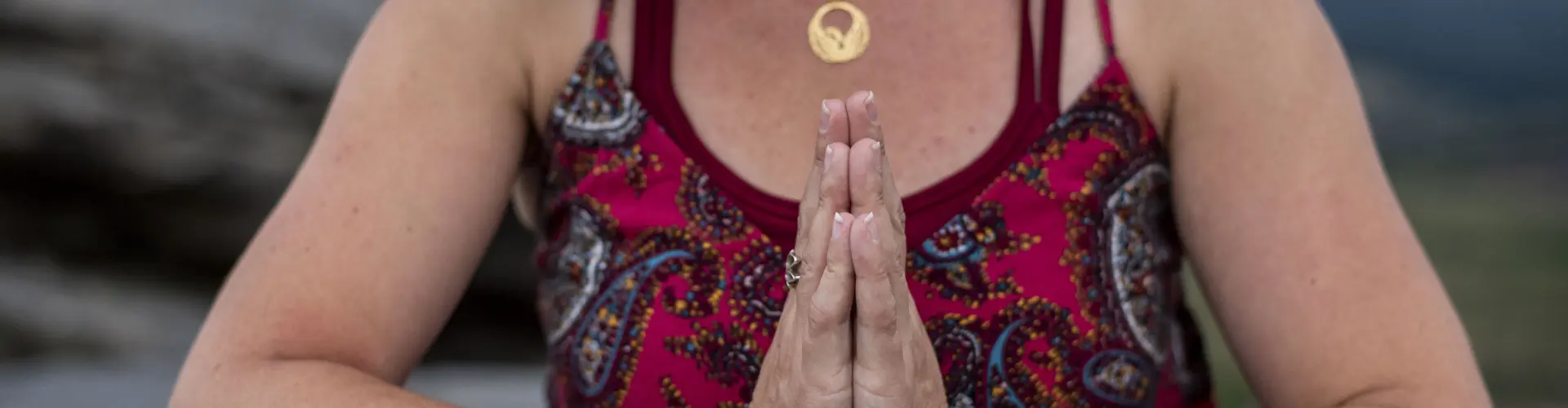 Bundle: Mega paquete de sanación de Reiki a distancia - Online Course by Learn It Live